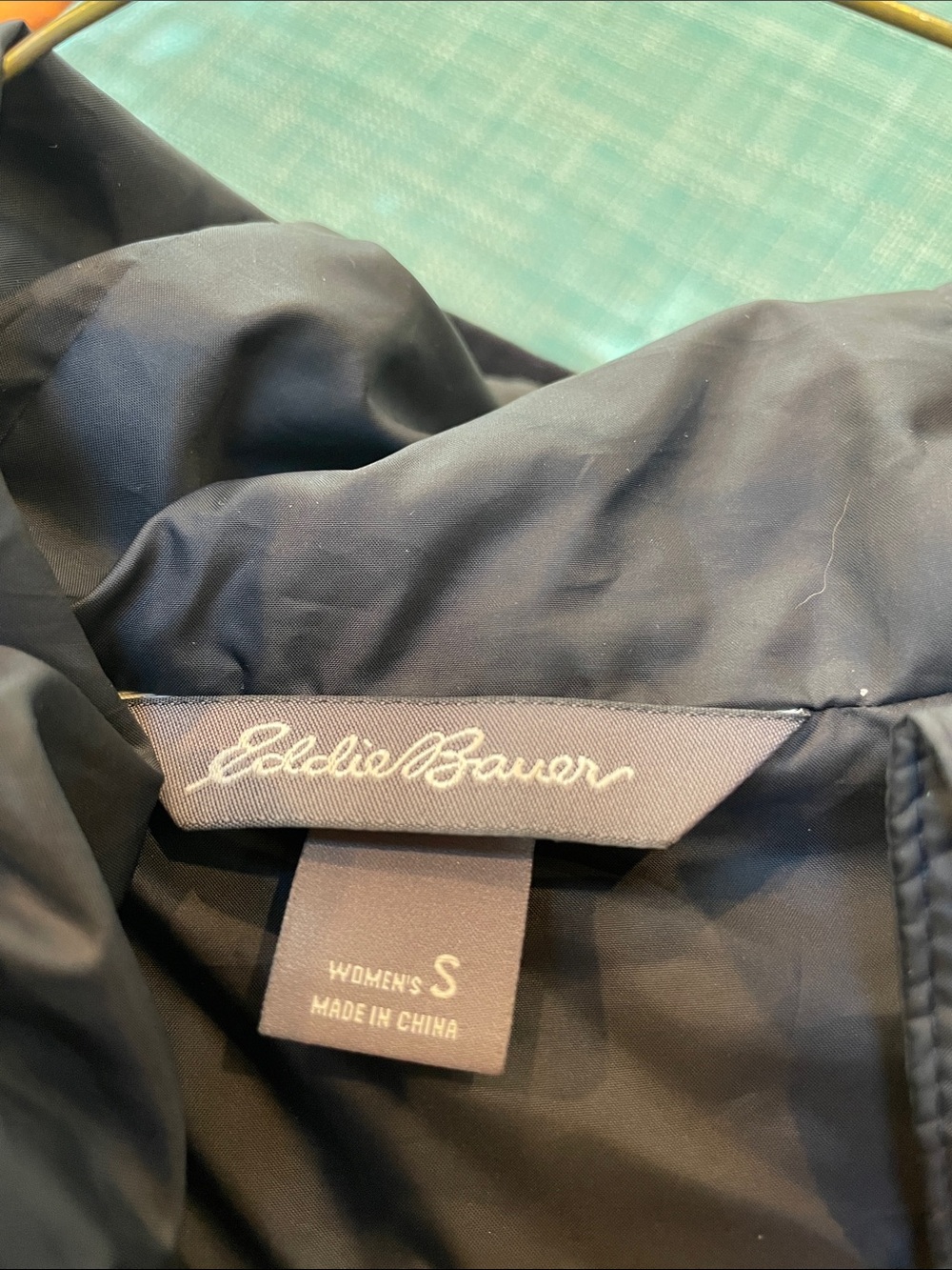 Winter will be here soon. Eddie Bauer EB 700 down puffer. EUC - Picture 3 of 6